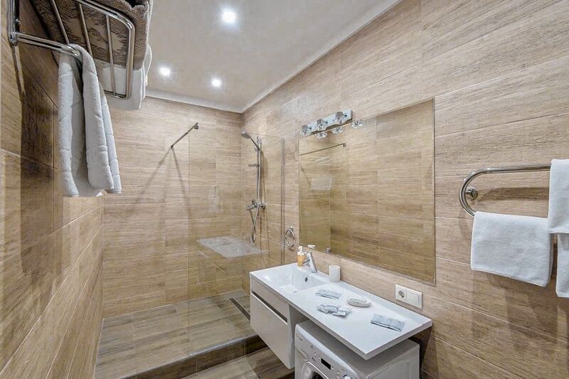 Люкс 5-местный 2-комнатный