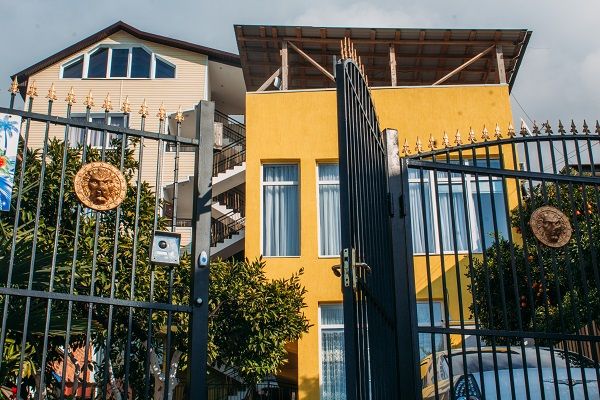 Здание++ | Анна Сария , Гагрский район