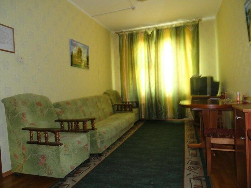 Делюкс 4-местный 2-комнатный (Семейный) | Маяк, Ханты-Мансийский автономный округ