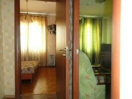 Делюкс 4-местный 2- комнатный семейный, Гостиница Маяк, Сургут