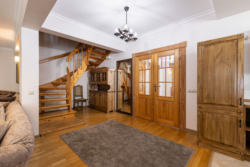 Вилла 8-местная 5-комнатная