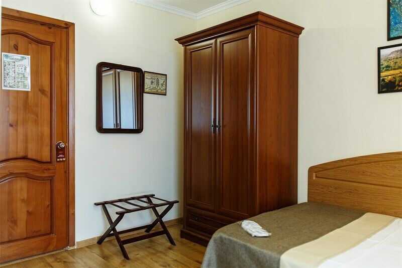 1-местный стандарт