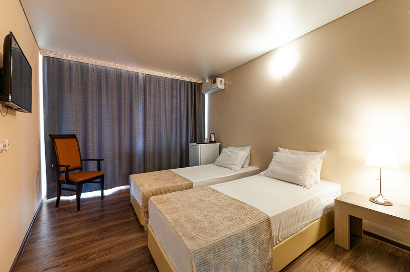 Стандартный 2-местный (с балконом, корпус Б)