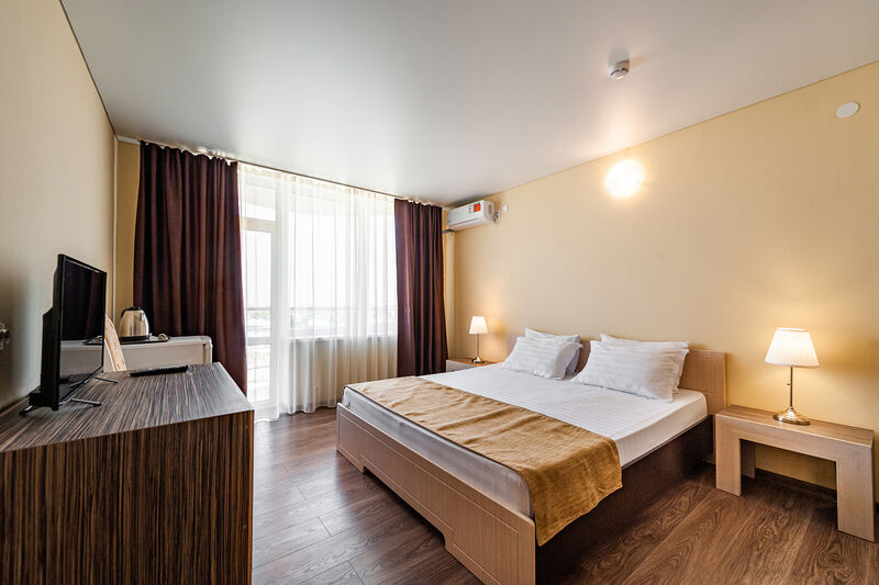 Стандартный 2-местный (с балконом, корпус Б)