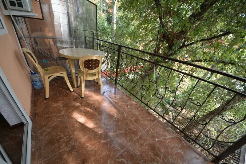 Четырехместный-номер-с-балконом-5