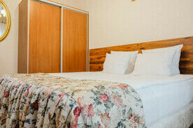 Стандарт 2-местный 1-комнатный, Загородный отель Солнечный берег, Таватуй