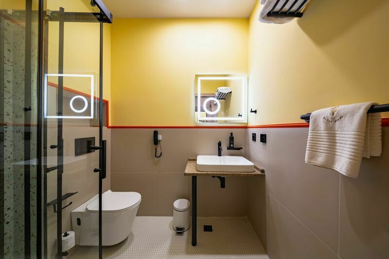 Полулюкс 2-местный (DBL/TWIN)