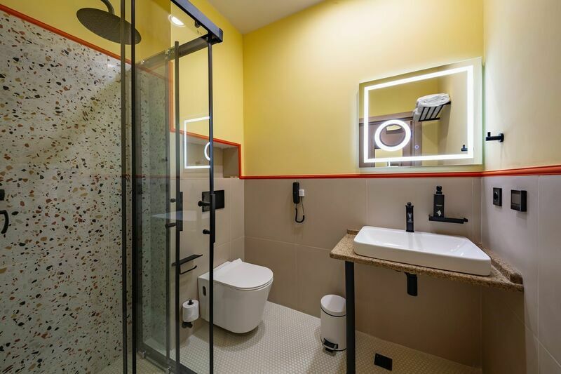 Полулюкс 2-местный (DBL/TWIN)