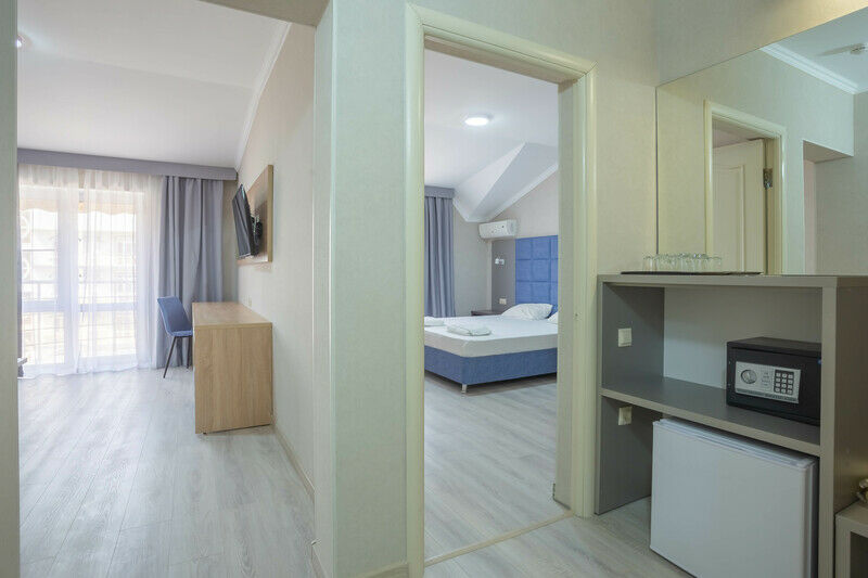 Люкс 6-местный 2-комнатный