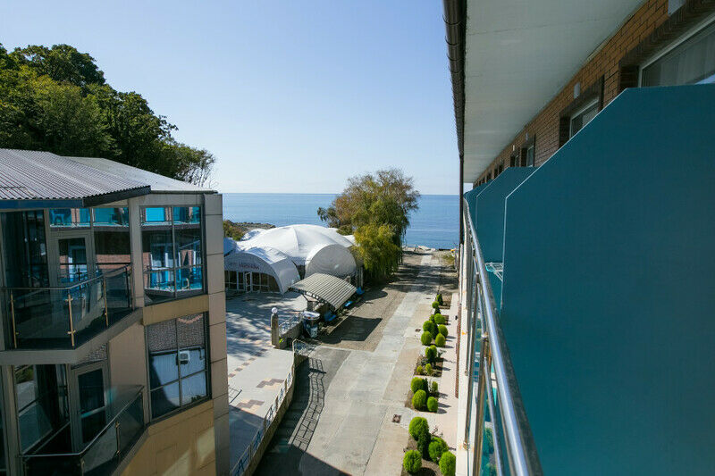 Полулюкс ПАНОРАМА 2-местный (с балконом и видом на море)