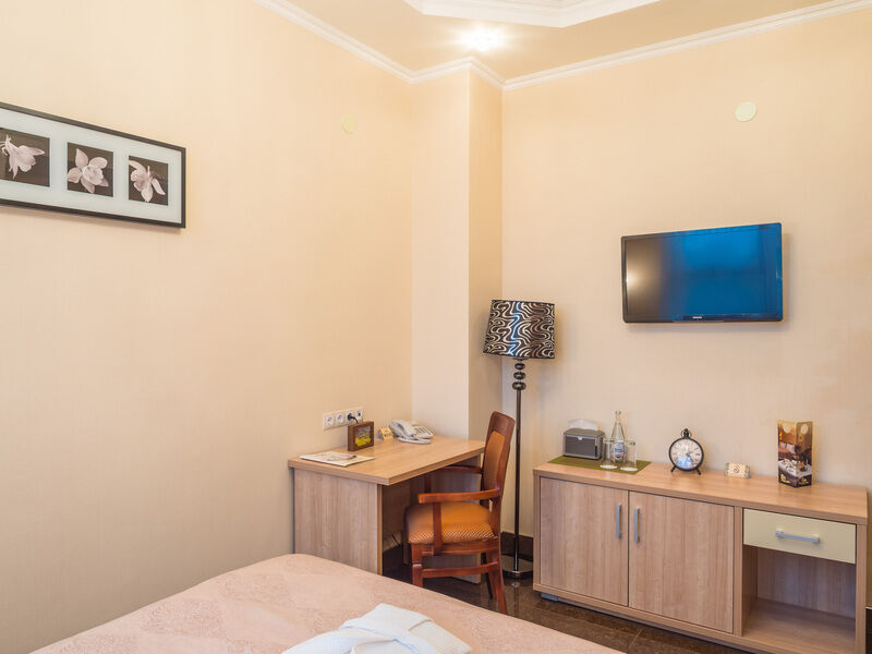 Стандартный 1-местный