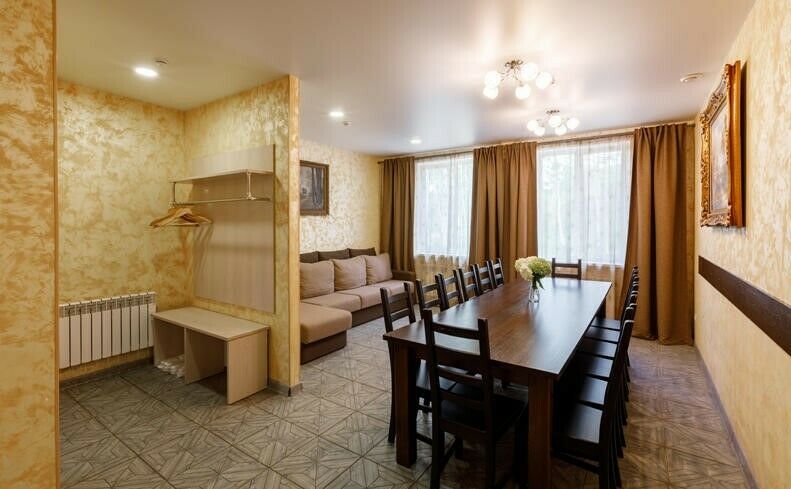 Дом 12-местный (с 6 спальнями)