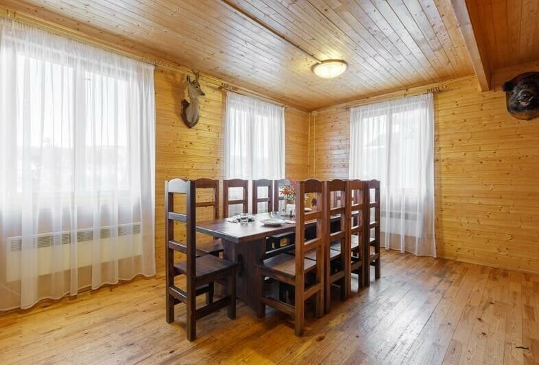 Дом 8-местный (с 4 спальнями)