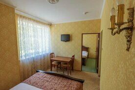 Двухместный семейный номер Standard 2 комнаты двуспальная кровать, Гостиница Парк Аристократ Кострома, Кострома