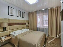 Двухместный номер Superior двуспальная кровать, Гостиница Аура City Hotel, Пермь