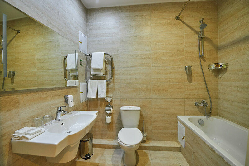 Сюит 2-местный