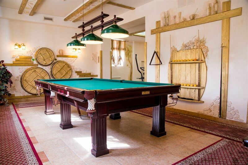 Царский дом 8-местный