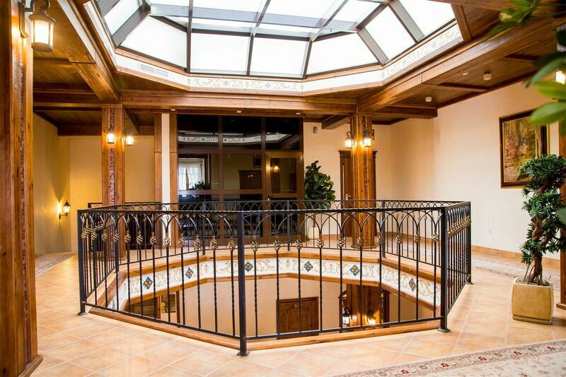 Царский дом 8-местный