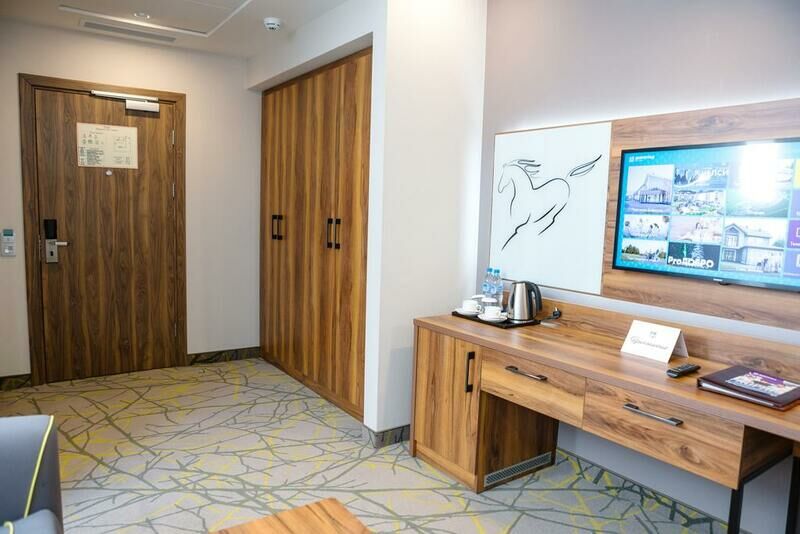 Делюкс 2-местный (Deluxe Mansarda)