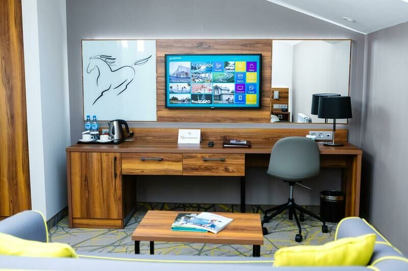 Делюкс 2-местный (Deluxe Mansarda)