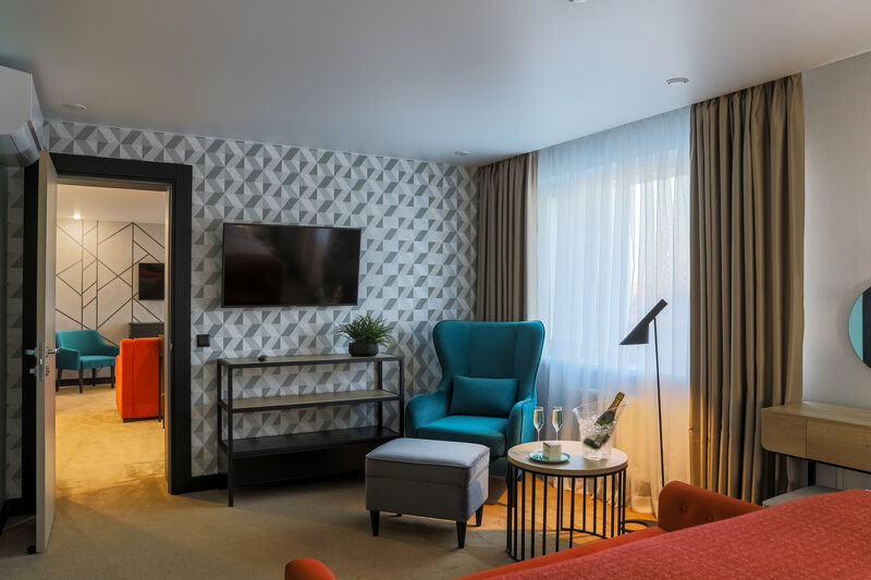 Сюит 2-местный