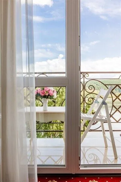 637409511766951295-90b8fb2a-42a5-4f1c-ad5b-df4bfeee6da8