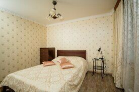 Двухместный люкс двуспальная кровать, Гостиница Aurooms, Новокузнецк