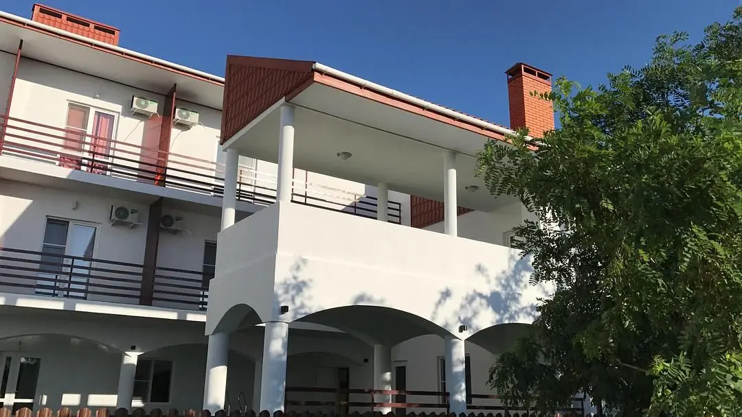 Фасад | Белое солнце, Краснодарский край