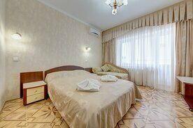 Двухместный номер Comfort двуспальная кровать, Гостиница Милотель Павел, Анапа