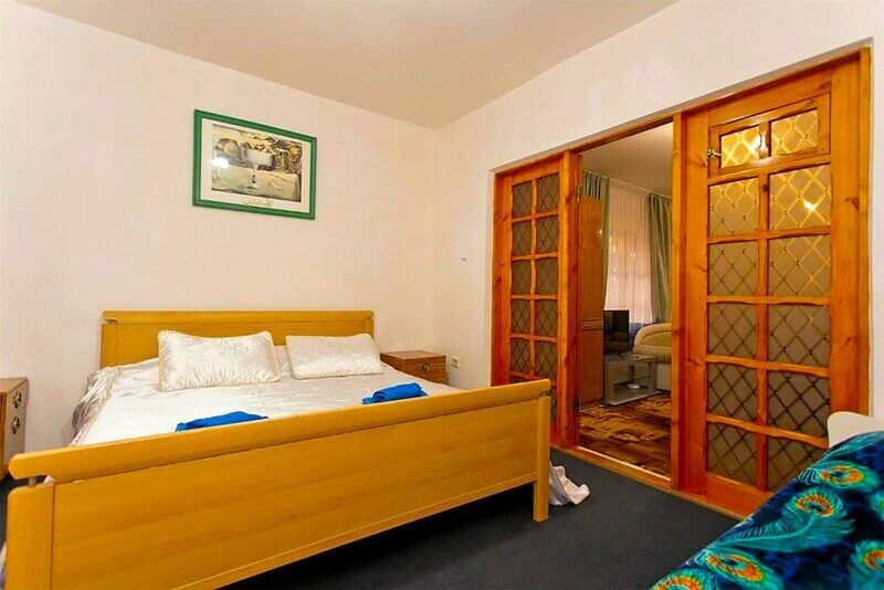 Люкс 5-местный 2-комнатный