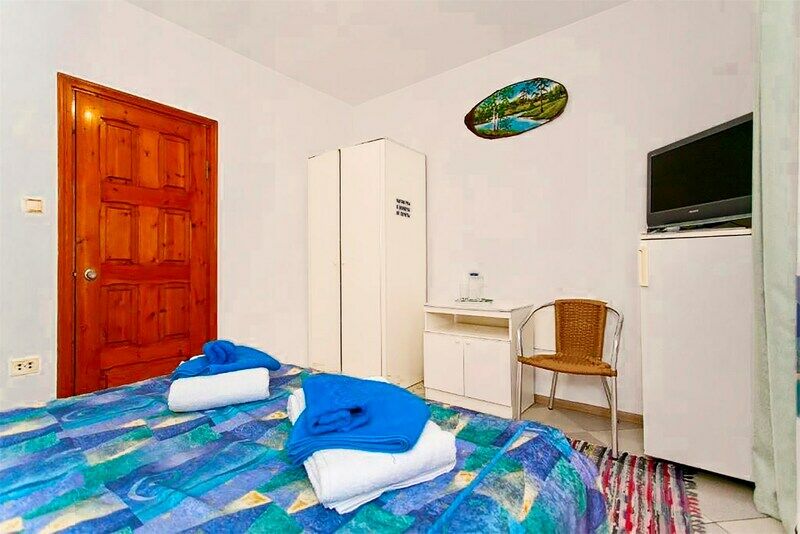 Полулюкс 2-местный с 2-спальной кроватью