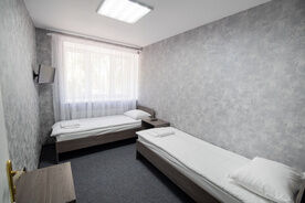 Блочный 4-местный 2 комнатный, Гостиница Сибирь, Новокузнецк