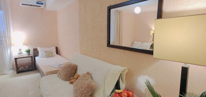 Апартаменты 8-местный (вид на территорию)