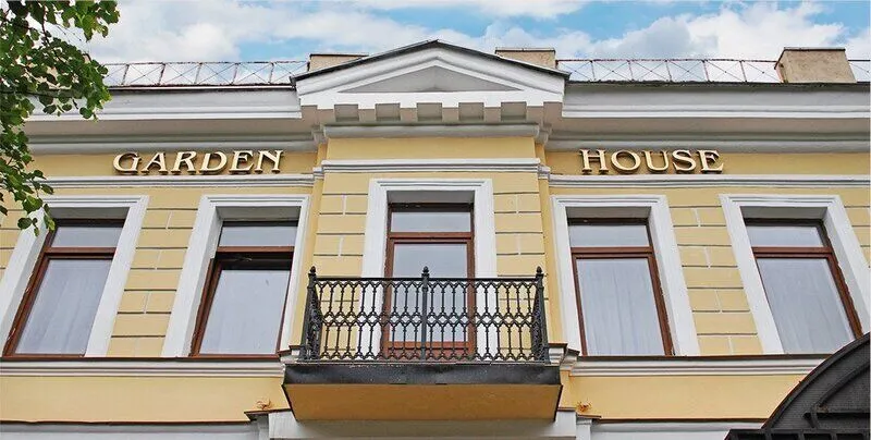Отель Garden House, Гатчина, Ленинградская область