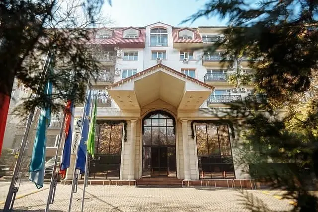 Отель Kazzhol, Алма-Ата, Алматинская область