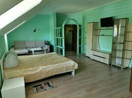 Двухместный люкс двуспальная кровать, Мини-отель Старый дворик, Истринский