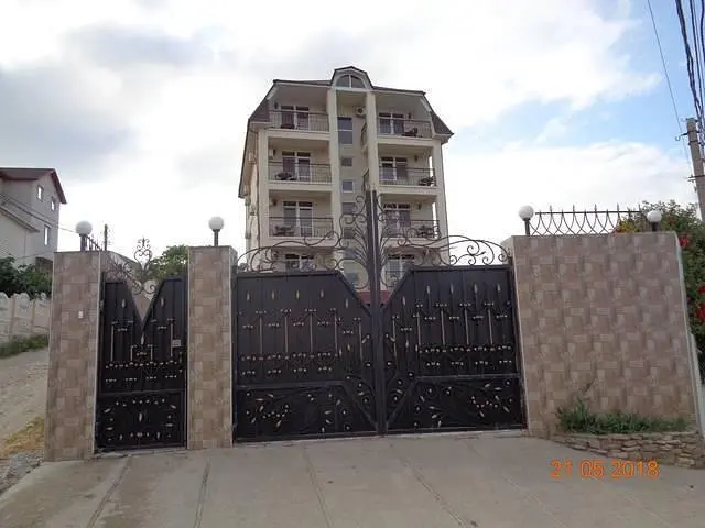6de37d4b5d17d41d300f62fb25ca49bf | Меганом, Крым