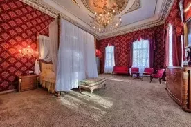 Двухместный люкс Royal двуспальная кровать, Отель Дворец Елизаветино, Гатчинский район