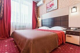 Двухместный номер первой категории двуспальная кровать, Отель Шоколад, Тольятти
