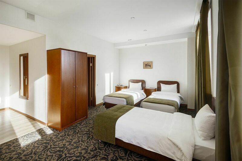 Стандартный 3-местный (3 кровати)