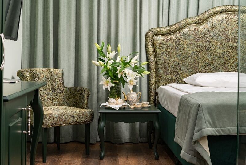 «Кенсингтон» отель