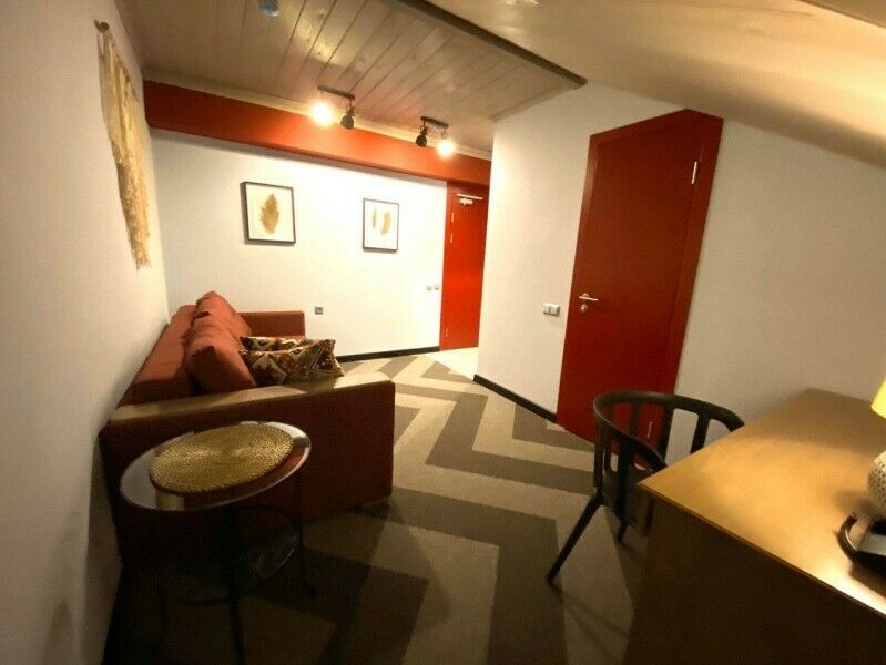 Стандартный 3-местный 1-комнатный (с балконом и видом на горы)