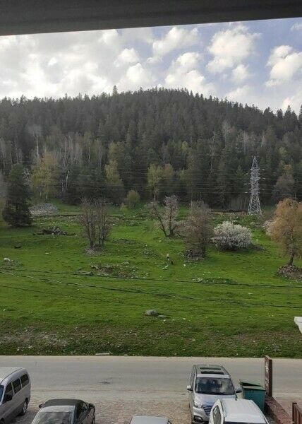 Стандартный 3-местный 1-комнатный (с балконом и видом на горы)