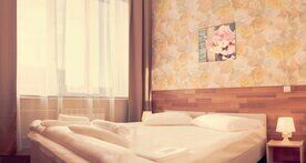 Двухместная семейная студия двуспальная кровать, Отель Ахаус, Москва