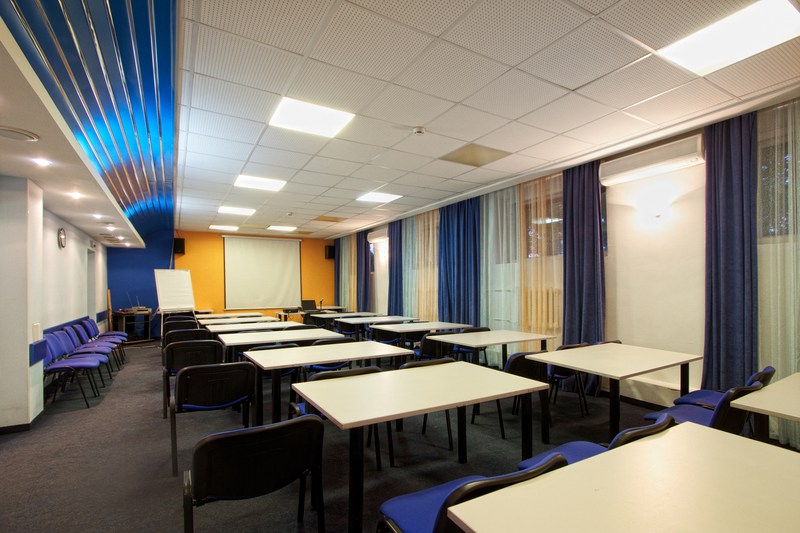 Конференц-зал на 90 человек