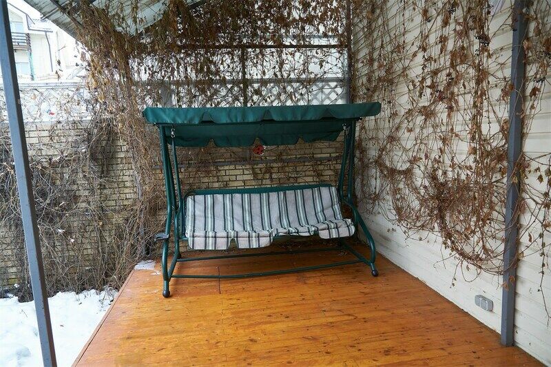 Бунгало №5 (напротив ГЛЦ)