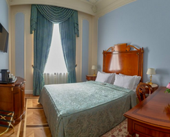 Двухместный люкс Business двуспальная кровать, Отель Савой, Москва