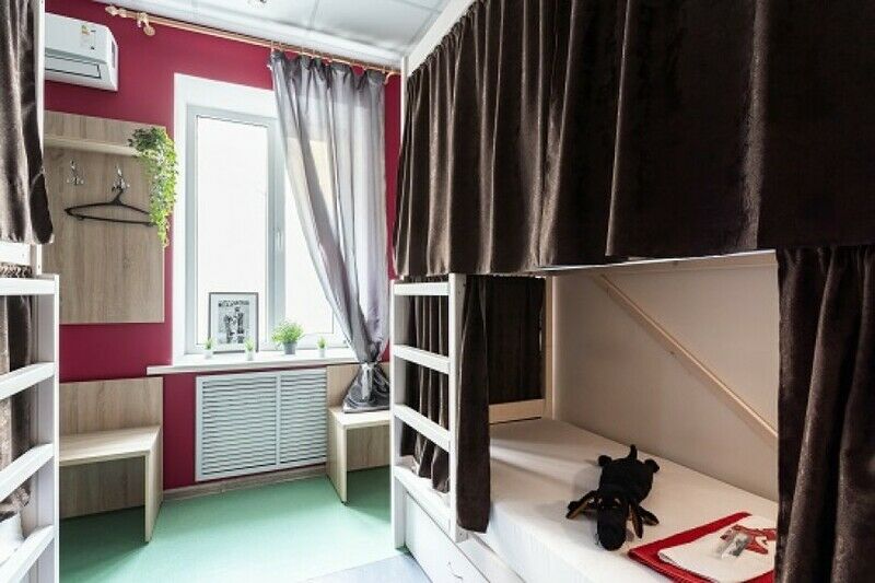 Место 4-местный (мужской с двухъярусными кроватями)