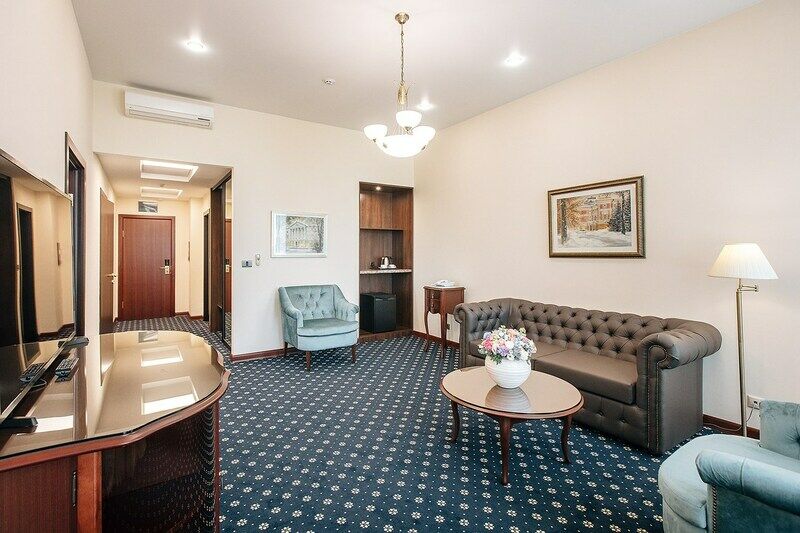 637097168145540023-fd8b226e-5f09-4b9b-ba54-c08d68fe48d1