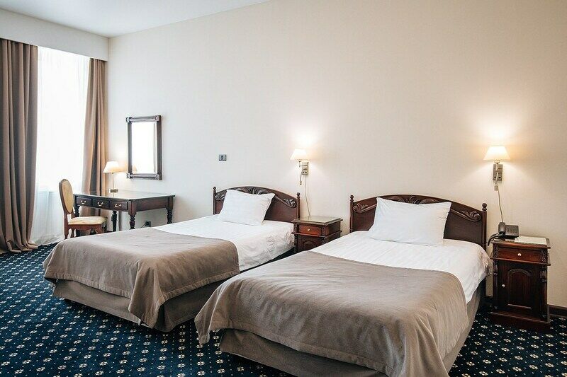 637097156789798570-fb61910d-649d-453e-a3ae-6a1beee5c208